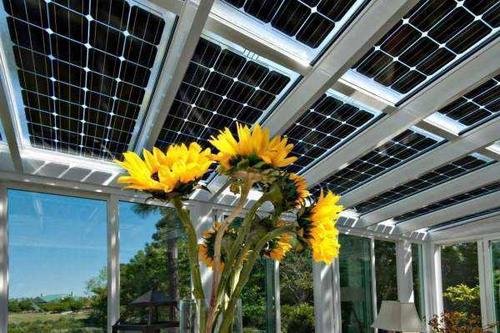 在家中屋顶安装太阳能发电板成为流行,别墅这样安装最时髦!
